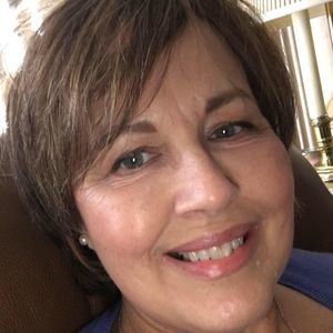 Meet your Posher, Debra